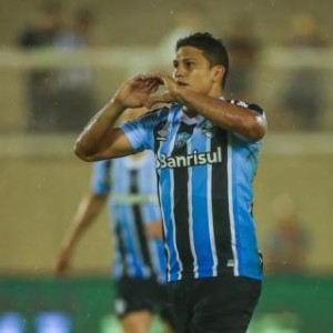 意昂体育官网-回归中超？艾克森巴乙点射破门 赛后称将告别球队