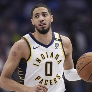 意昂体育入口-哈里伯顿魔力不再 历史级进攻作古步行者自由落体